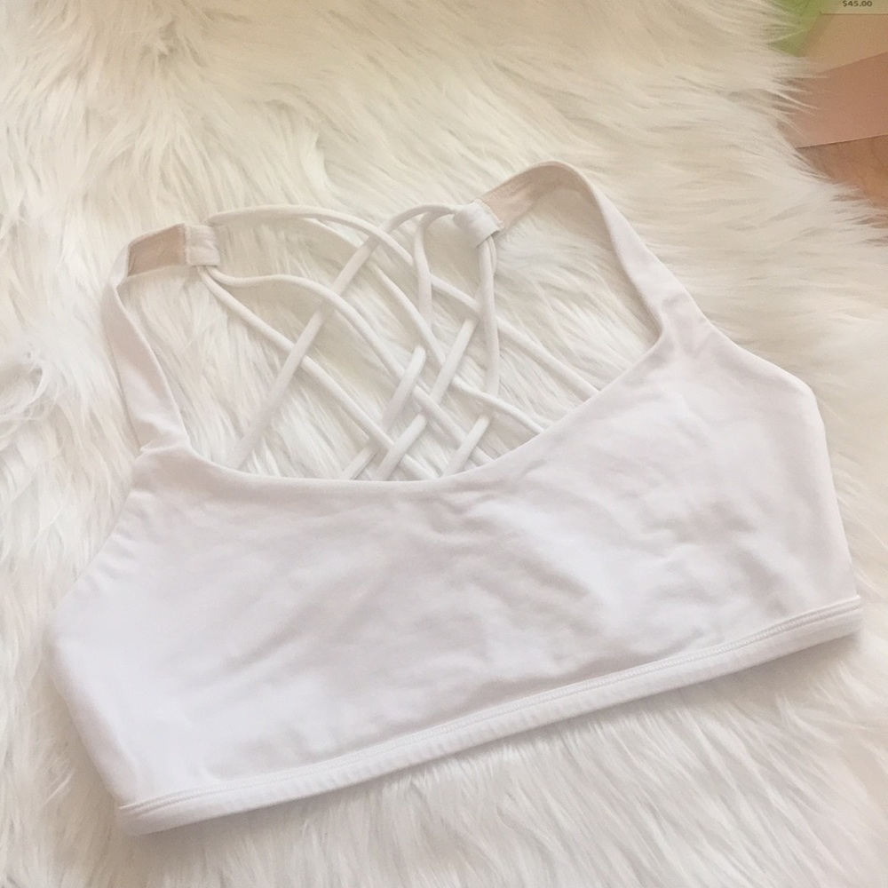 Lululemon sports bra